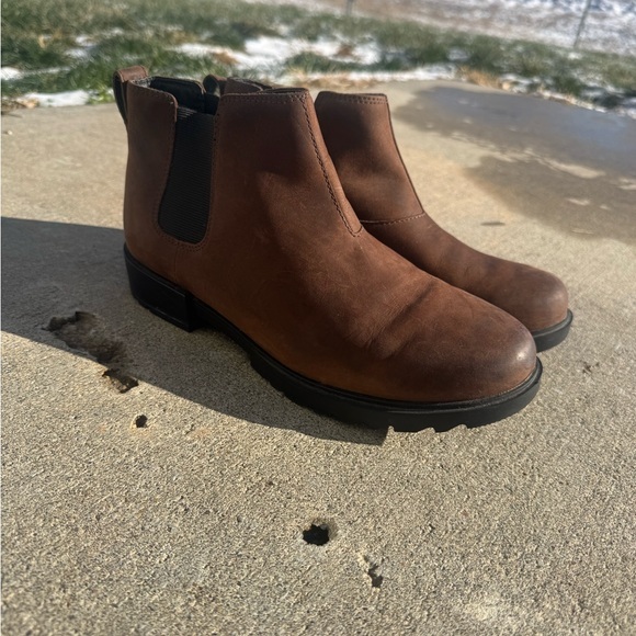 Sorel Shoes - Sorel Emelie II Chelsea Ankle Boots